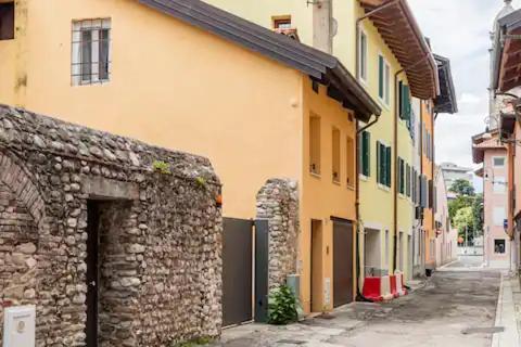 Terratetto In Centro + Parcheggio Udine Exterior foto